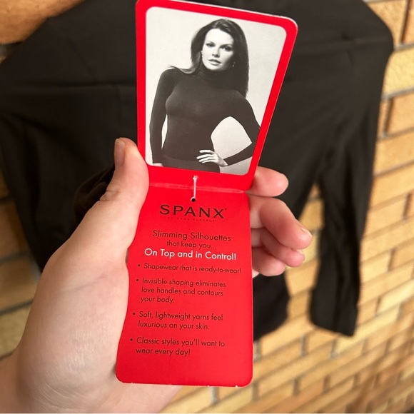 NWT Spanx On Top & In Control Classic Chic Turtleneck Top Bittersweet Brown - Picture 7 of 8